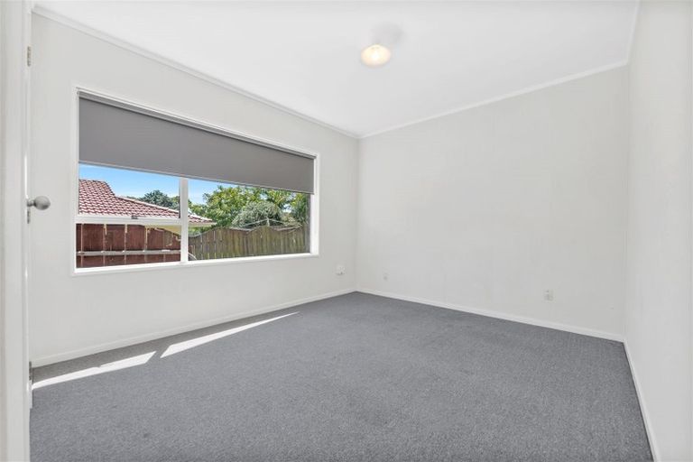 Photo of property in 37a Sikkim Crescent, Clover Park, Auckland, 2019