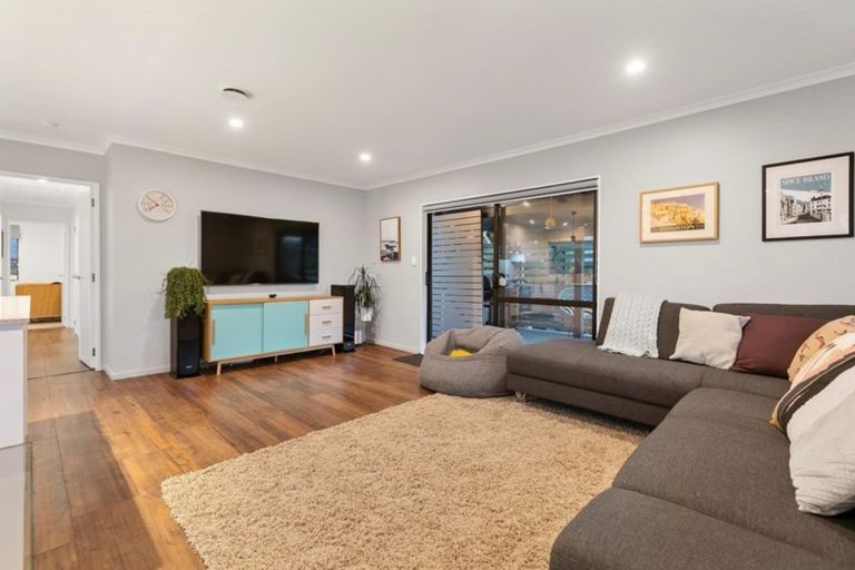 Photo of property in 116a Osprey Drive, Welcome Bay, Tauranga, 3112