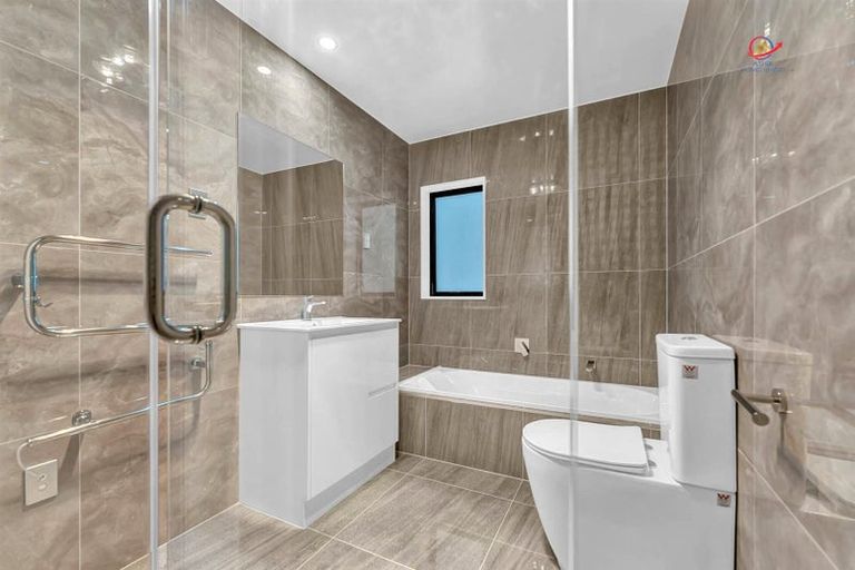 Photo of property in 15 Mckean Avenue, Manurewa, Auckland, 2102