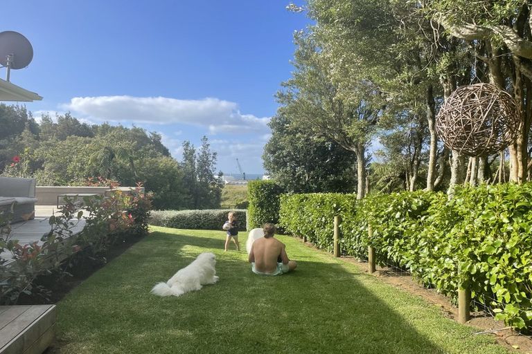 Photo of property in 76b South Road, Blagdon, New Plymouth, 4310