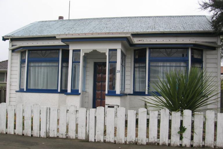 Photo of property in 28 Bradshaw Street, South Dunedin, Dunedin, 9012