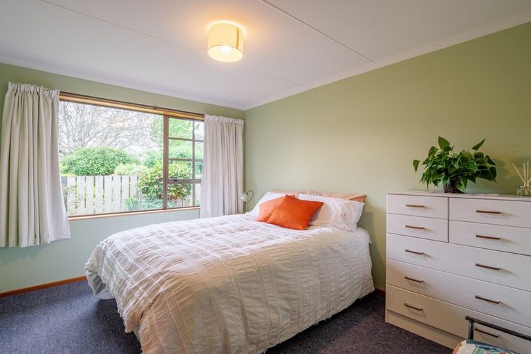 Photo of property in 16a Clyde Street, Winton, 9720