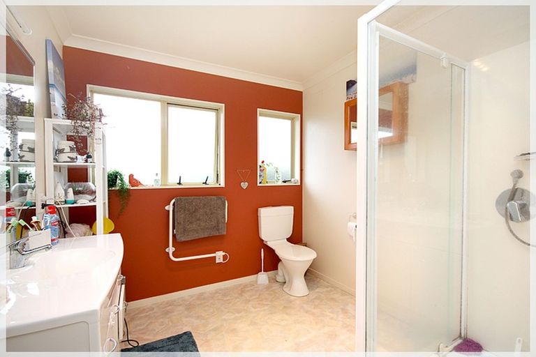 Photo of property in 1a Edinburgh Terrace, Foxton Beach, Foxton, 4815