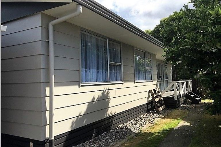 Photo of property in 18b Enfield Street, Nawton, Hamilton, 3200