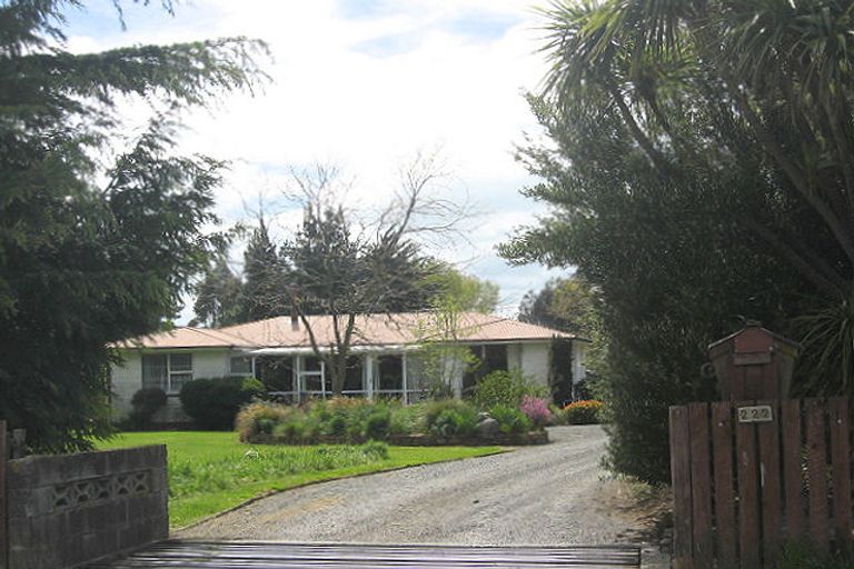 Photo of property in 222 High Street, Oxford, 7430