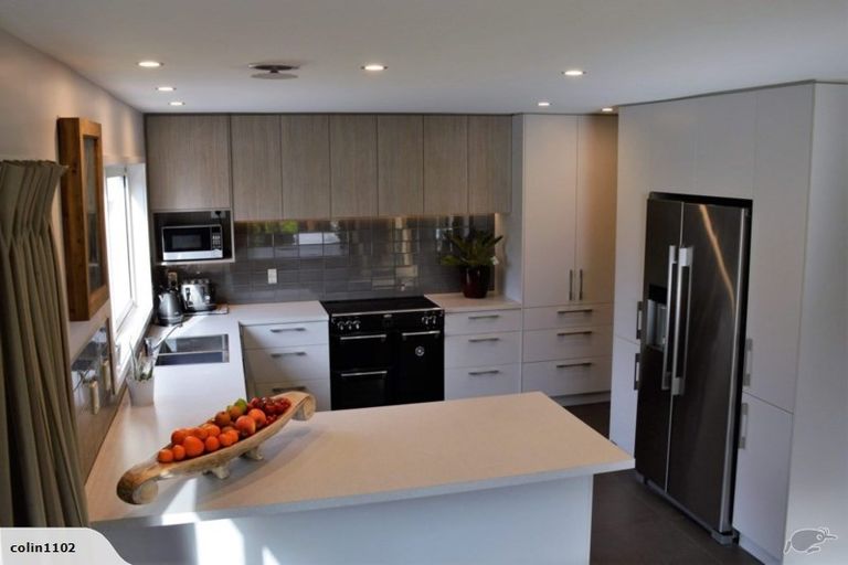 Photo of property in 4 Hemingford Place, Halswell, Christchurch, 8025