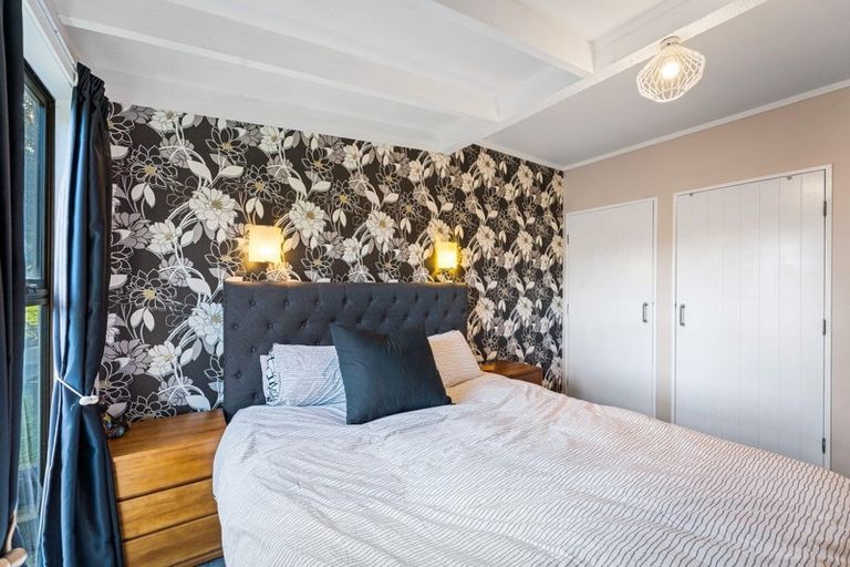 Photo of property in 5/8 Elphinstone Avenue, Strathmore Park, Wellington, 6022