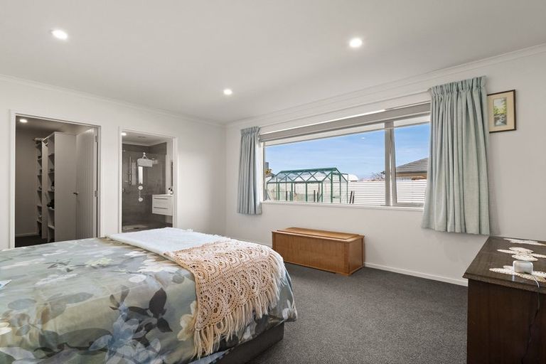 Photo of property in 49 Silver Springs Boulevard, Mosgiel, 9024