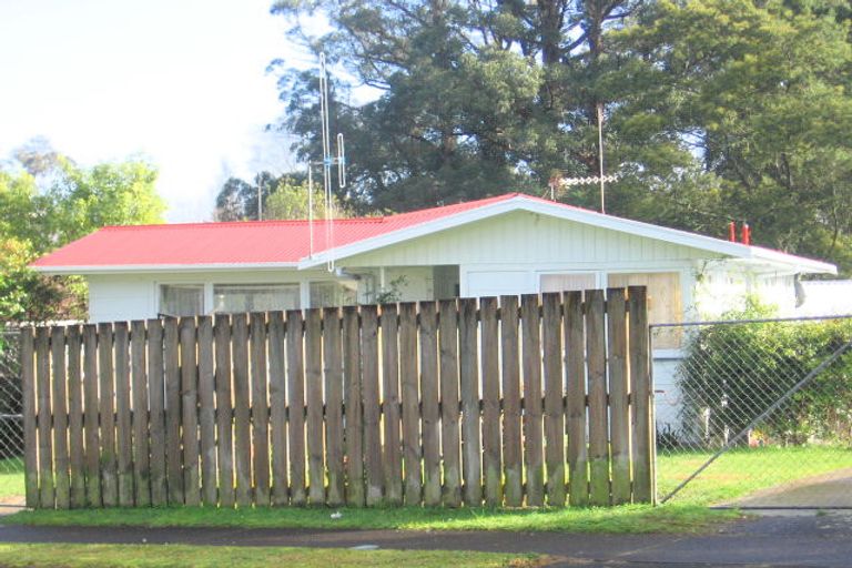 Photo of property in 16 Manor Place, Bader, Hamilton, 3206