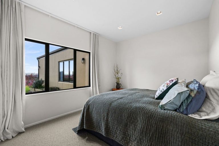 Photo of property in 100 Kopanga Road, Havelock North, 4130