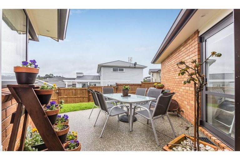 Photo of property in 23 Bankside Road, Silverdale, 0932