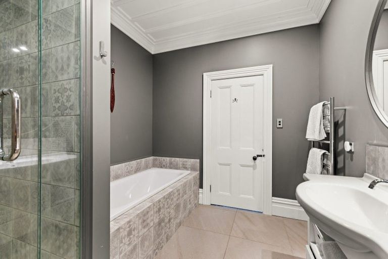 Photo of property in 100a Longlands Road West, Longlands, Hastings, 4175