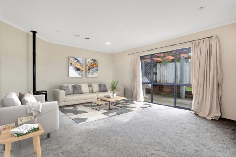 Photo of property in 49 Fairview Place, Te Puke, 3119