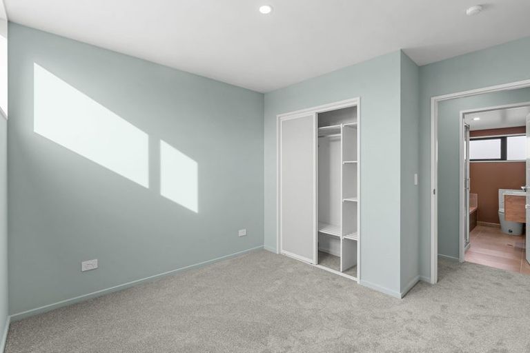 Photo of property in 8b Mackworth Street, Woolston, Christchurch, 8062