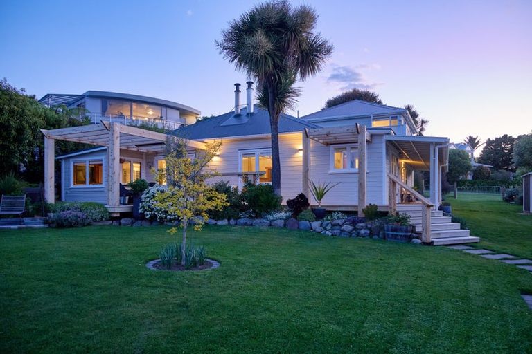 Photo of property in 3 Takahanga Terrace, Kaikoura, 7300