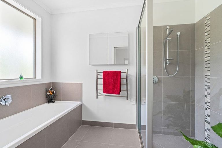 Photo of property in 1518 Old North Road, Helensville, 0875