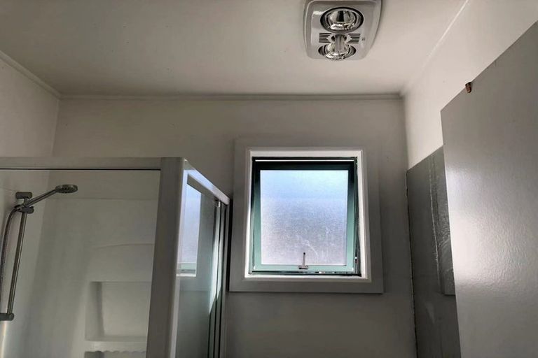 Photo of property in 46 Curletts Road, Sockburn, Christchurch, 8042