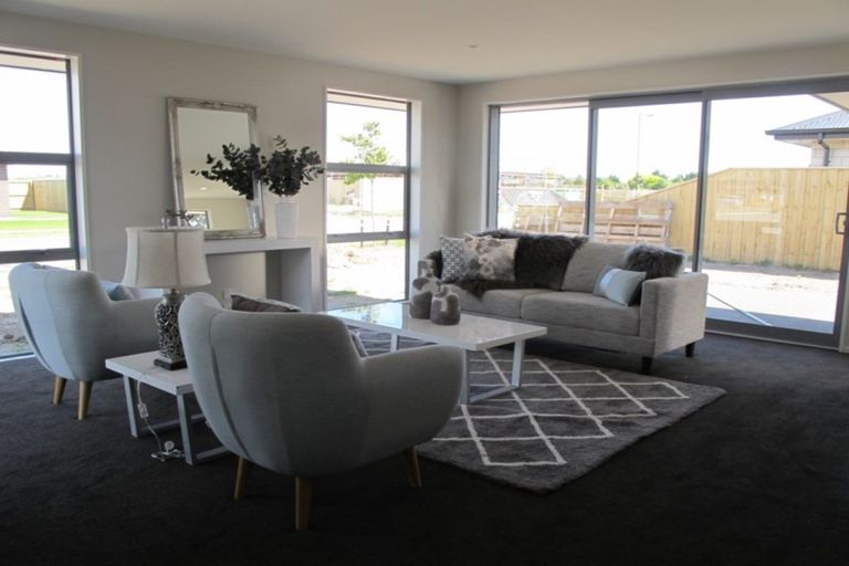 Photo of property in 1 Fry Place, Rolleston, 7614