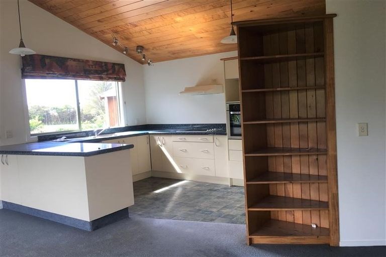 Photo of property in 1373 Devon Road, Brixton, Waitara, 4382