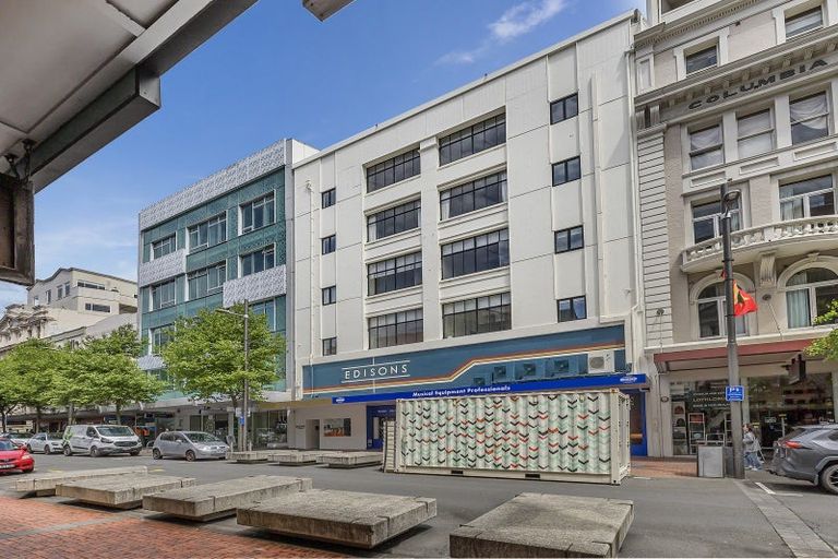 Photo of property in 4/40b Cuba Street, Te Aro, Wellington, 6011