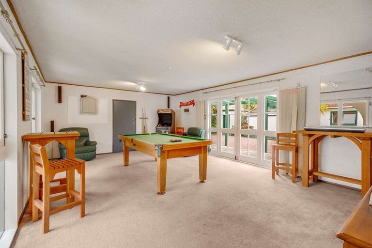 Photo of property in 674 Kelvin Grove Road, Kelvin Grove, Palmerston North, 4470