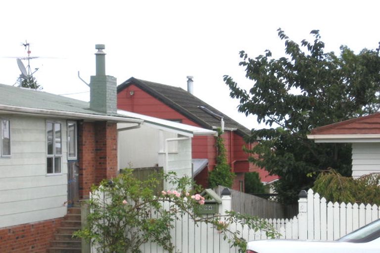 Photo of property in 2/292 Rangatira Road, Beach Haven, Auckland, 0626