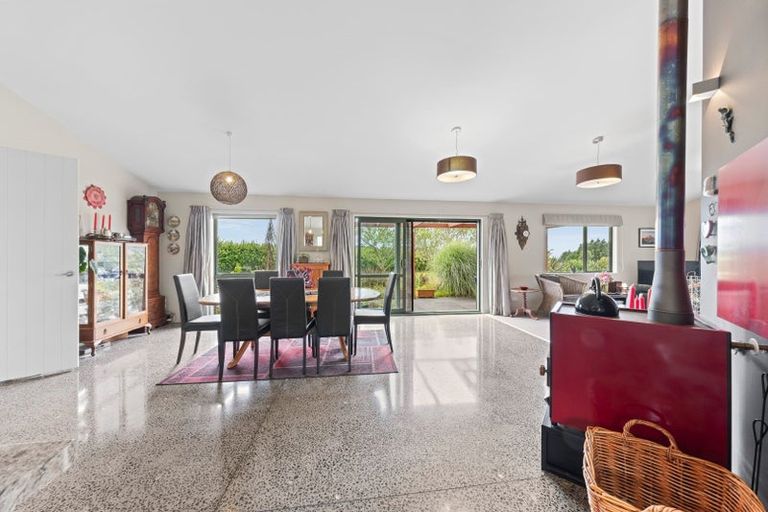Photo of property in 1321 Mangorei Road, Mangorei, New Plymouth, 4371