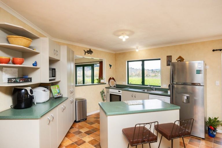 Photo of property in 1421 Pohangina Valley Road East, Pohangina, Ashhurst, 4884