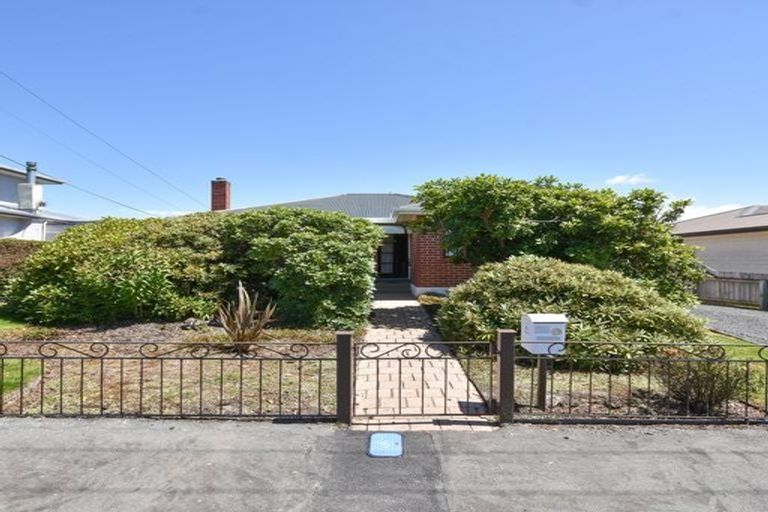 Photo of property in 10 Lincoln Street, Halfway Bush, Dunedin, 9010