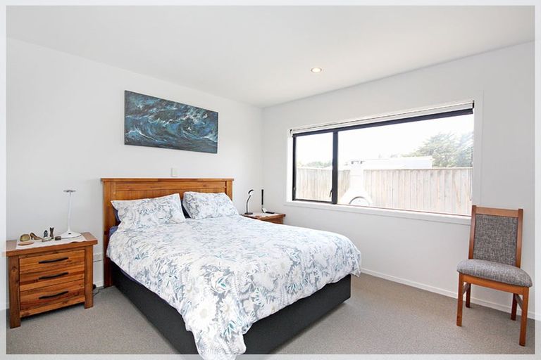 Photo of property in 9a Barber Street, Foxton Beach, Foxton, 4815