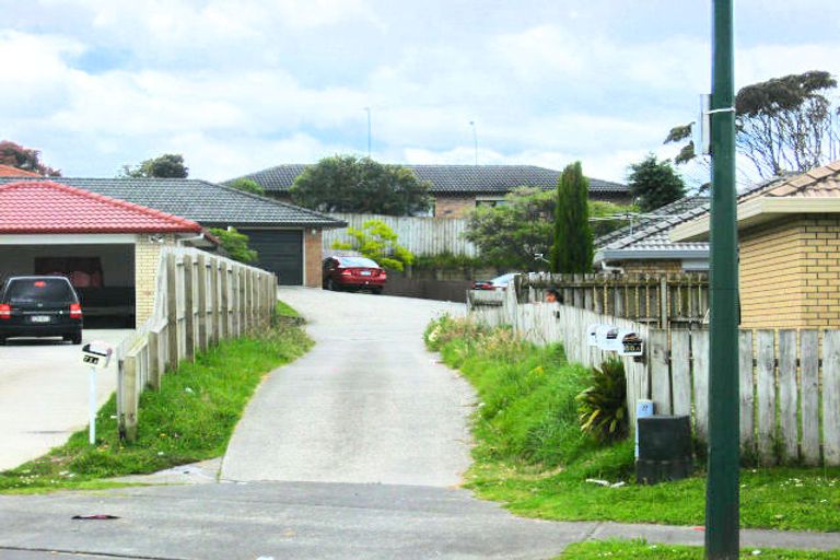 Photo of property in 67 Robert Skelton Place, Clendon Park, Auckland, 2103