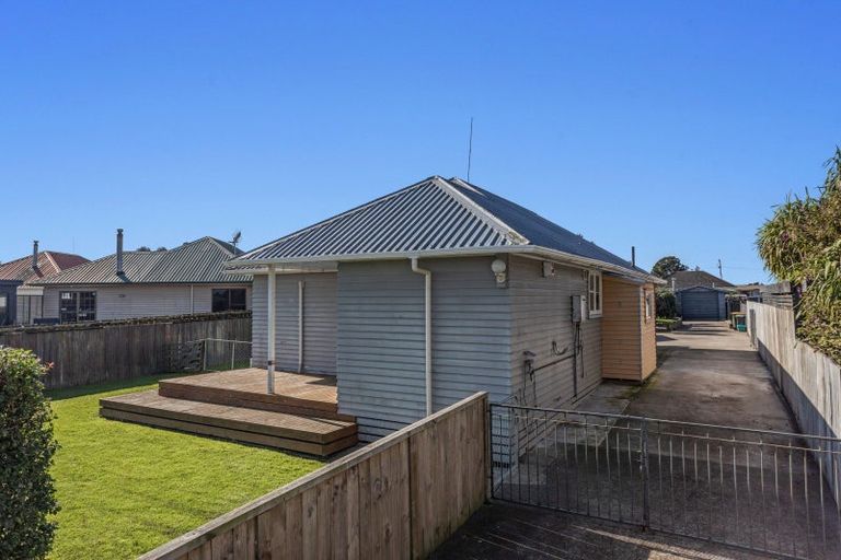 Photo of property in 8 Matai Street, Edgecumbe, 3120