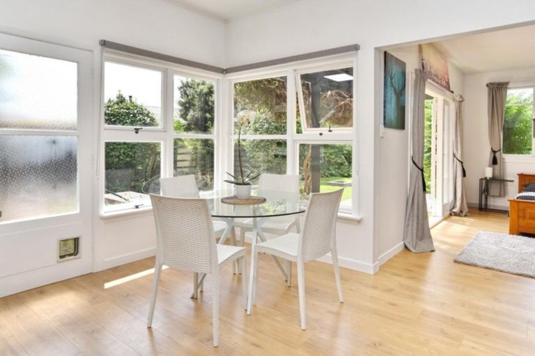 Photo of property in 42 Hinemoa Street, Spreydon, Christchurch, 8024