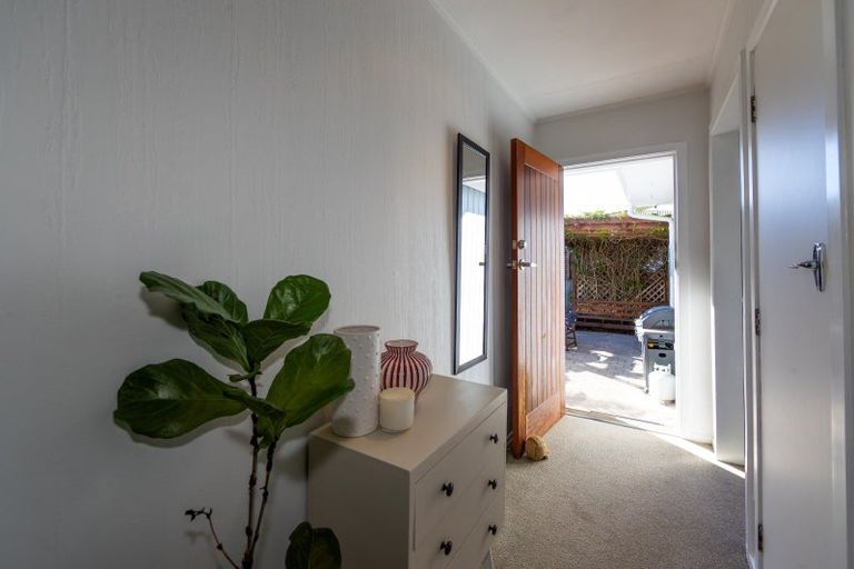 Photo of property in 33 Norwich Crescent, Tamatea, Napier, 4112