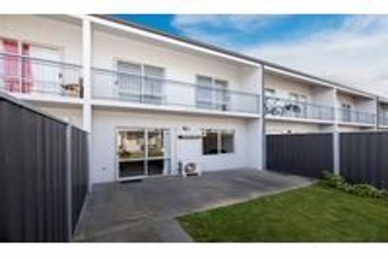 Photo of property in 13/336 Lincoln Road, Addington, Christchurch, 8024
