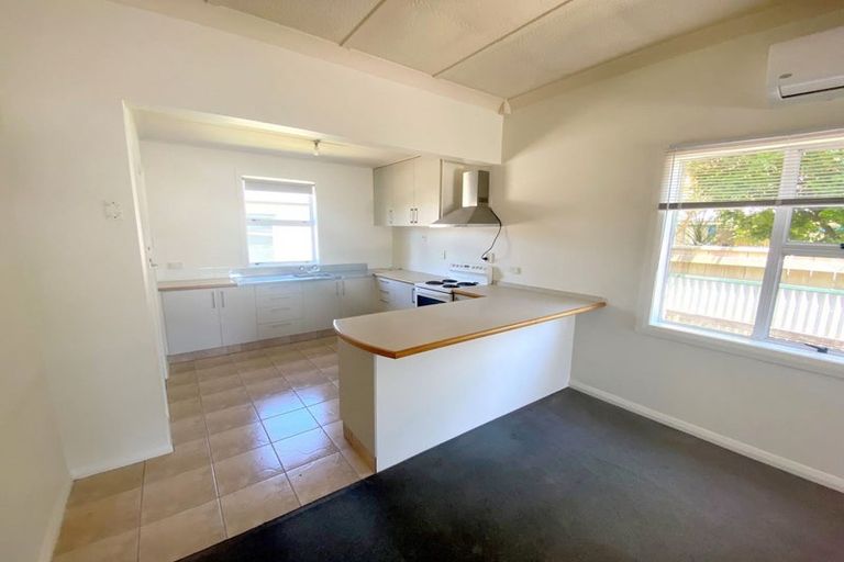 Photo of property in 162 Lemon Street, Strandon, New Plymouth, 4312