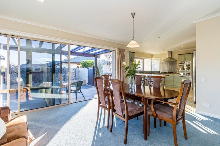 Photo of property in 2a Chateau Close, Gleniti, Timaru, 7910