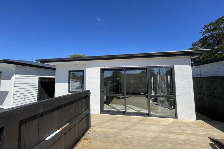 Photo of property in 1 Darren Crescent, Half Moon Bay, Auckland, 2012
