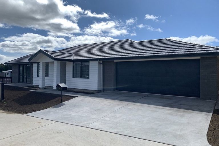 Photo of property in 8 Melonette Way, Ohauiti, Tauranga, 3112