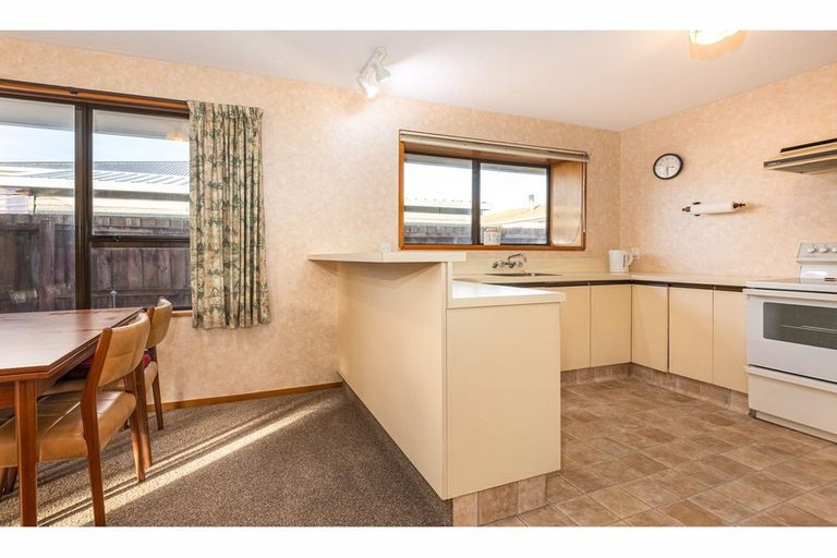 Photo of property in 2/1 Spurway Place, Mairehau, Christchurch, 8013