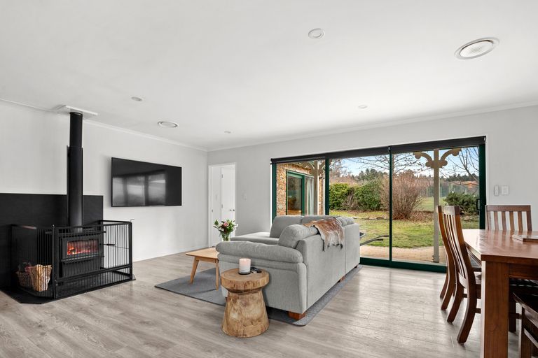 Photo of property in 8 Letts Gully Road, Letts Gully, Alexandra, 9393