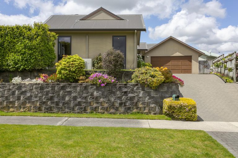 Photo of property in 23 Whetu Place, Nukuhau, Taupo, 3330