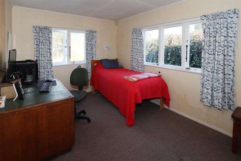 Photo of property in 14 Charles Road, Hannahs Bay, Rotorua, 3010