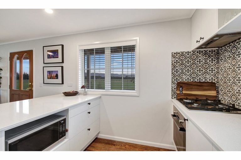 Photo of property in 167 Leslies Road, Cust, Rangiora, 7471