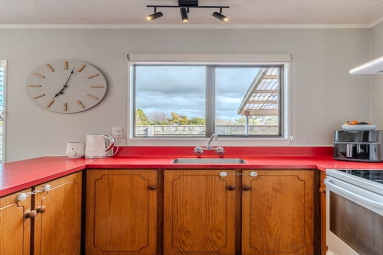 Photo of property in 129 Mclean Street, Woodville, 4920
