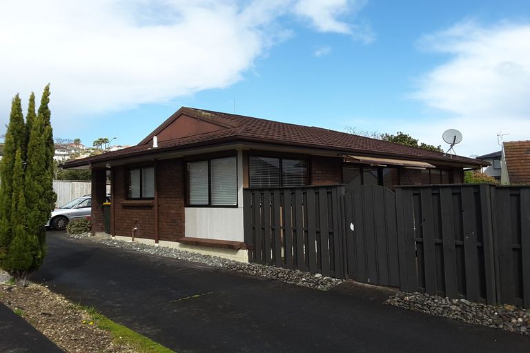 Photo of property in 1/47 Aberfeldy Avenue, Highland Park, Auckland, 2010