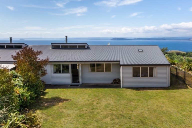Photo of property in 6 Barron Place, Omori, Turangi, 3381
