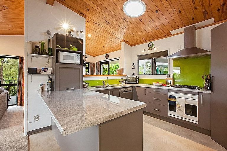 Photo of property in 4 Peninsula Parade, Hihi, Mangonui, 0494