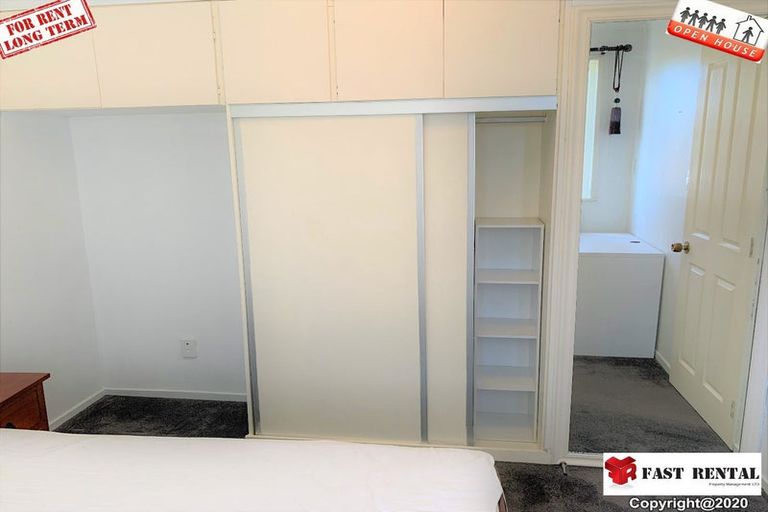 Photo of property in 2/1a Becroft Drive, Forrest Hill, Auckland, 0620