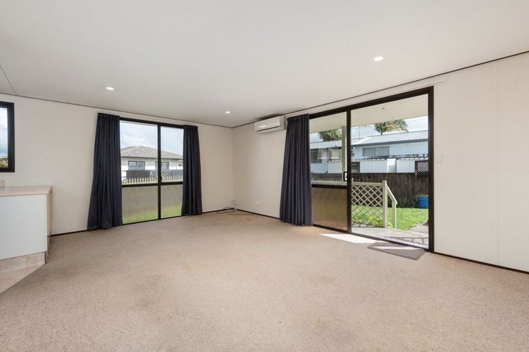 Photo of property in 5 Greenpark Way, Greerton, Tauranga, 3112